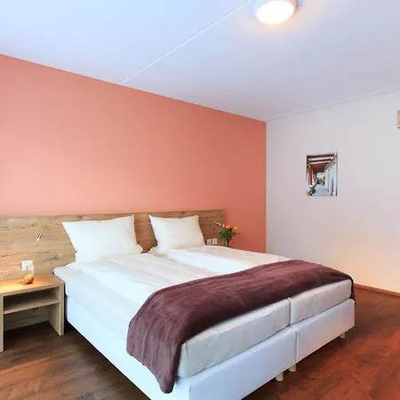 Sleeps 4 Wifi T425762 公寓 *