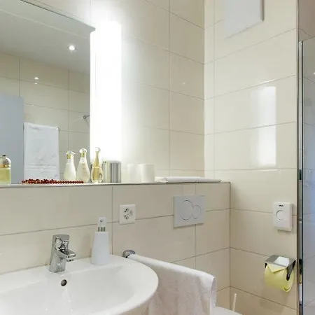 公寓 Sleeps 4 Wifi T425762 Sevelen